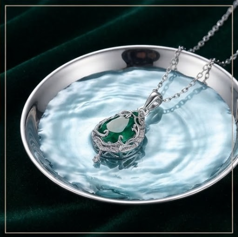 Emerald Woodland Vine Teardrop Pendant Necklace